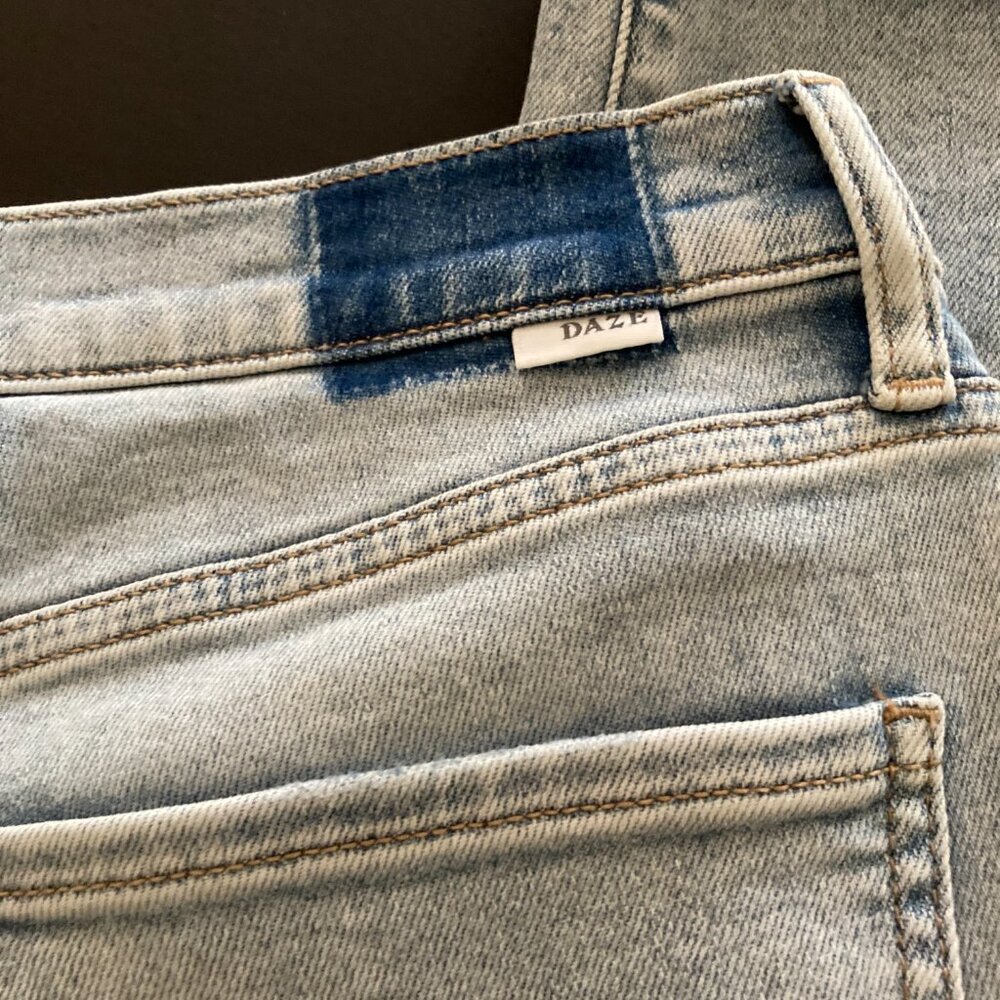 DAZE HUG WOMEN JEANS WASHED OUT SIZE29 - Picture 8 of 8